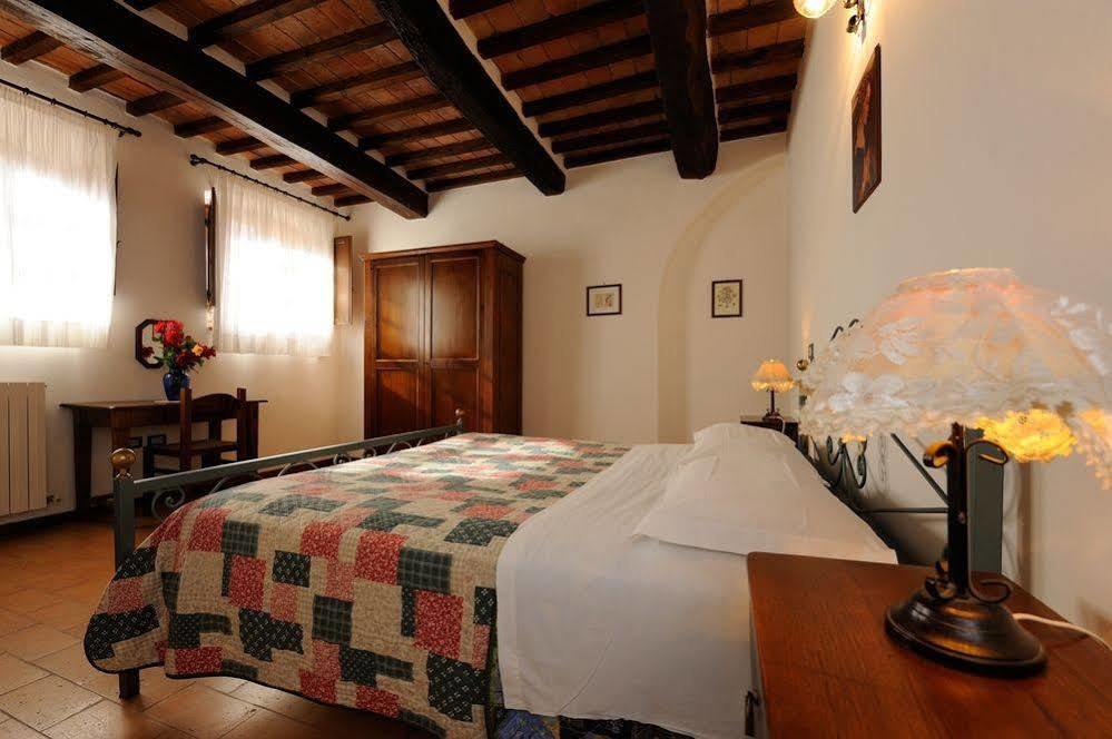 Hôtel Relais Borgo Torale à Passignano sul Trasimeno Extérieur photo