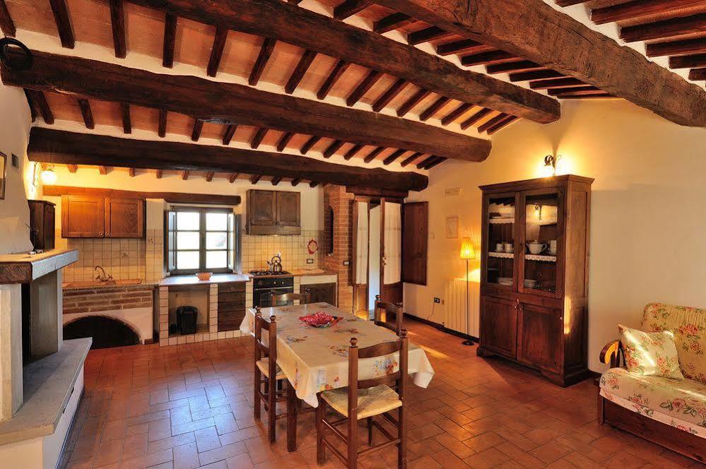 Hôtel Relais Borgo Torale à Passignano sul Trasimeno Extérieur photo
