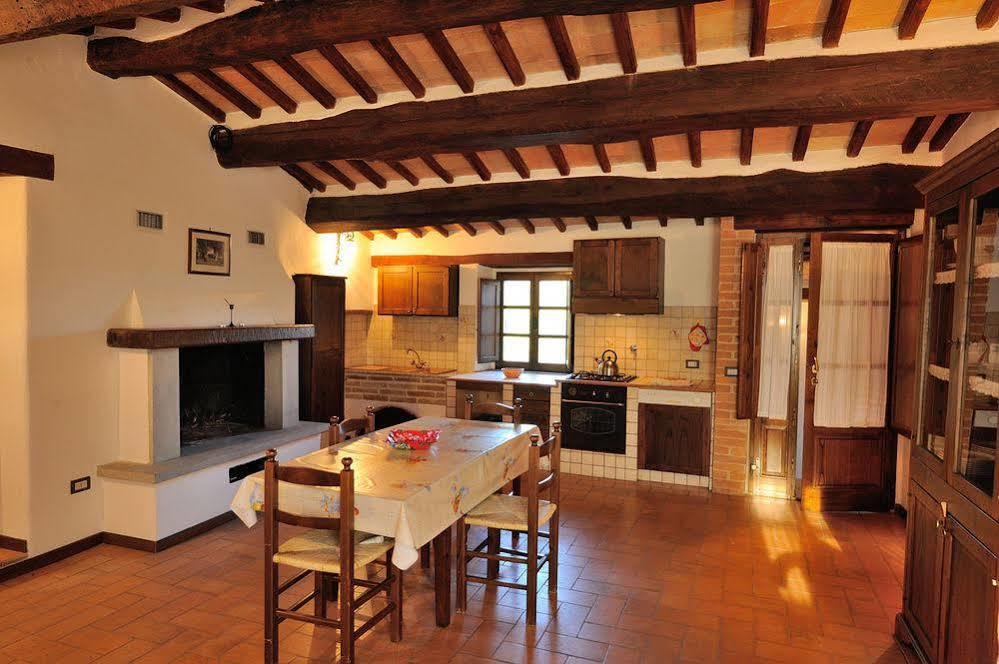 Hôtel Relais Borgo Torale à Passignano sul Trasimeno Extérieur photo