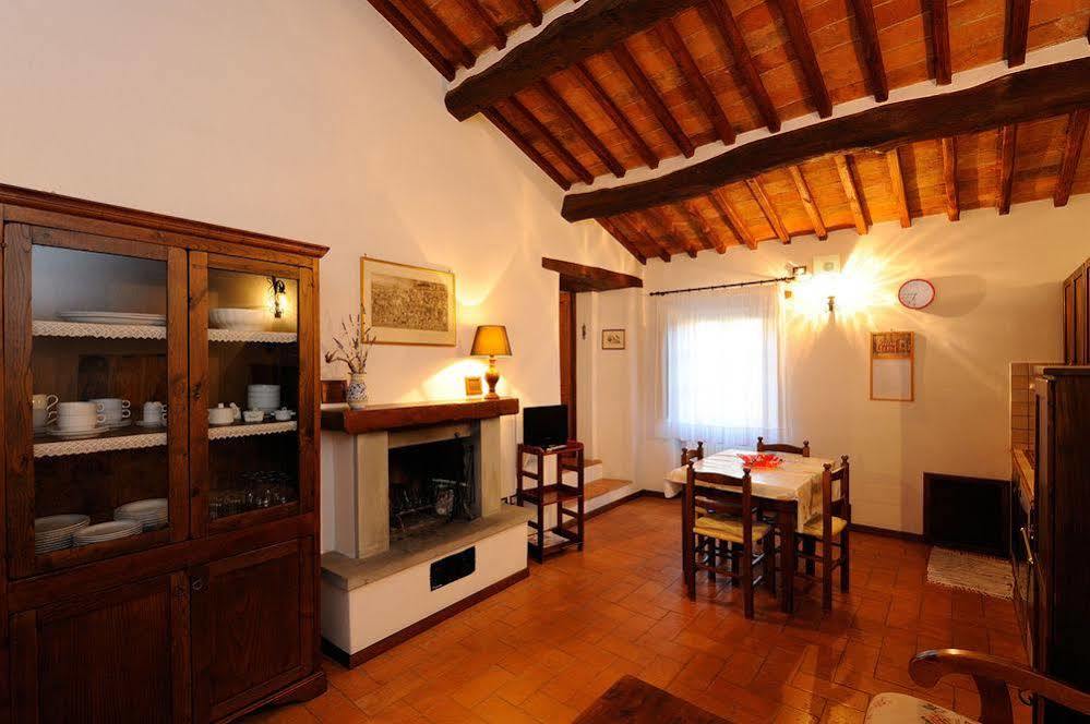 Hôtel Relais Borgo Torale à Passignano sul Trasimeno Extérieur photo