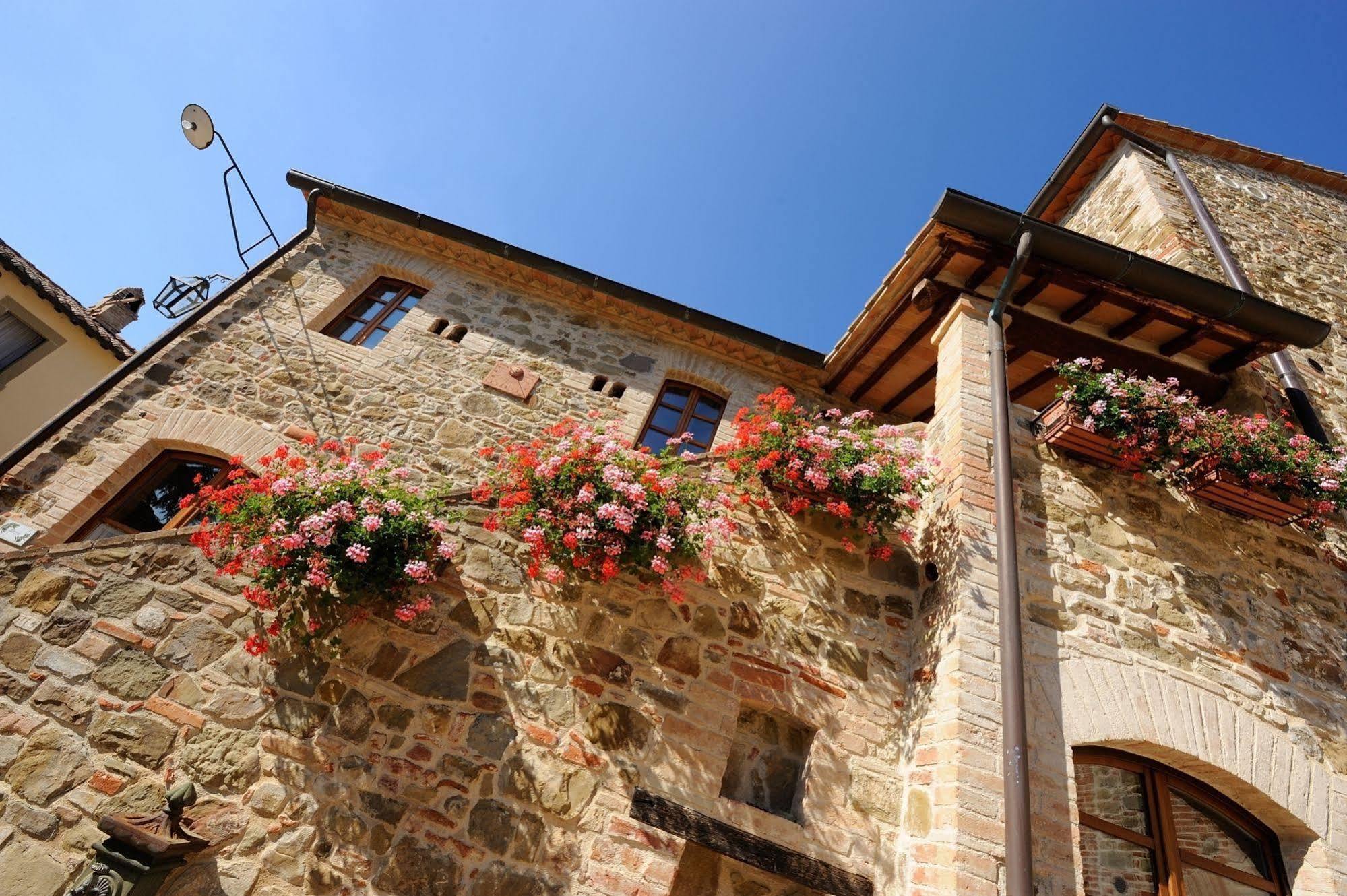 Hôtel Relais Borgo Torale à Passignano sul Trasimeno Extérieur photo
